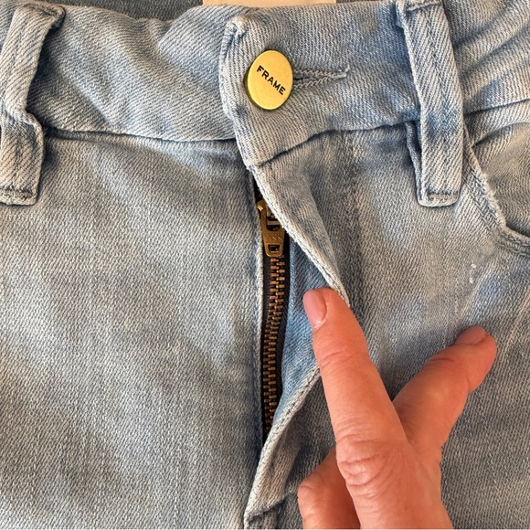 Frame Le Crop Mini Boot in Carnation size 29 - Picture 6 of 8